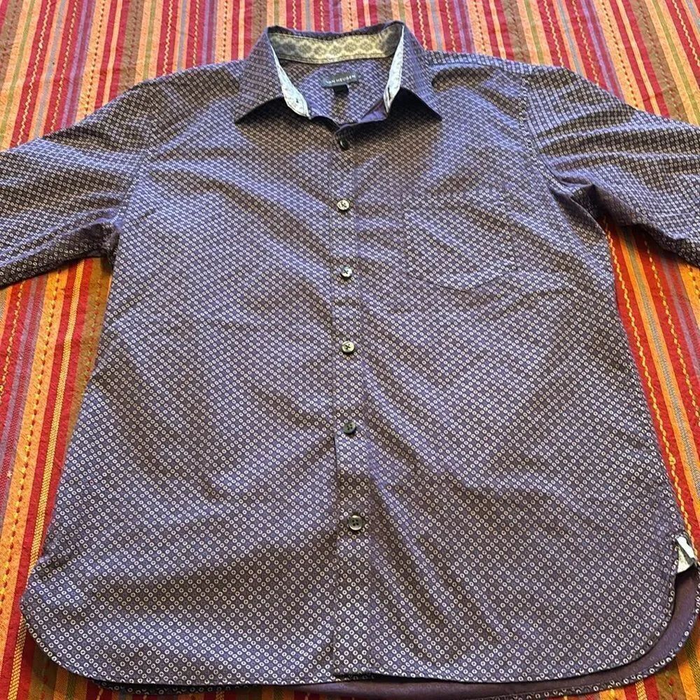 Van Heusen Men’s shirt Medium 15-15.5